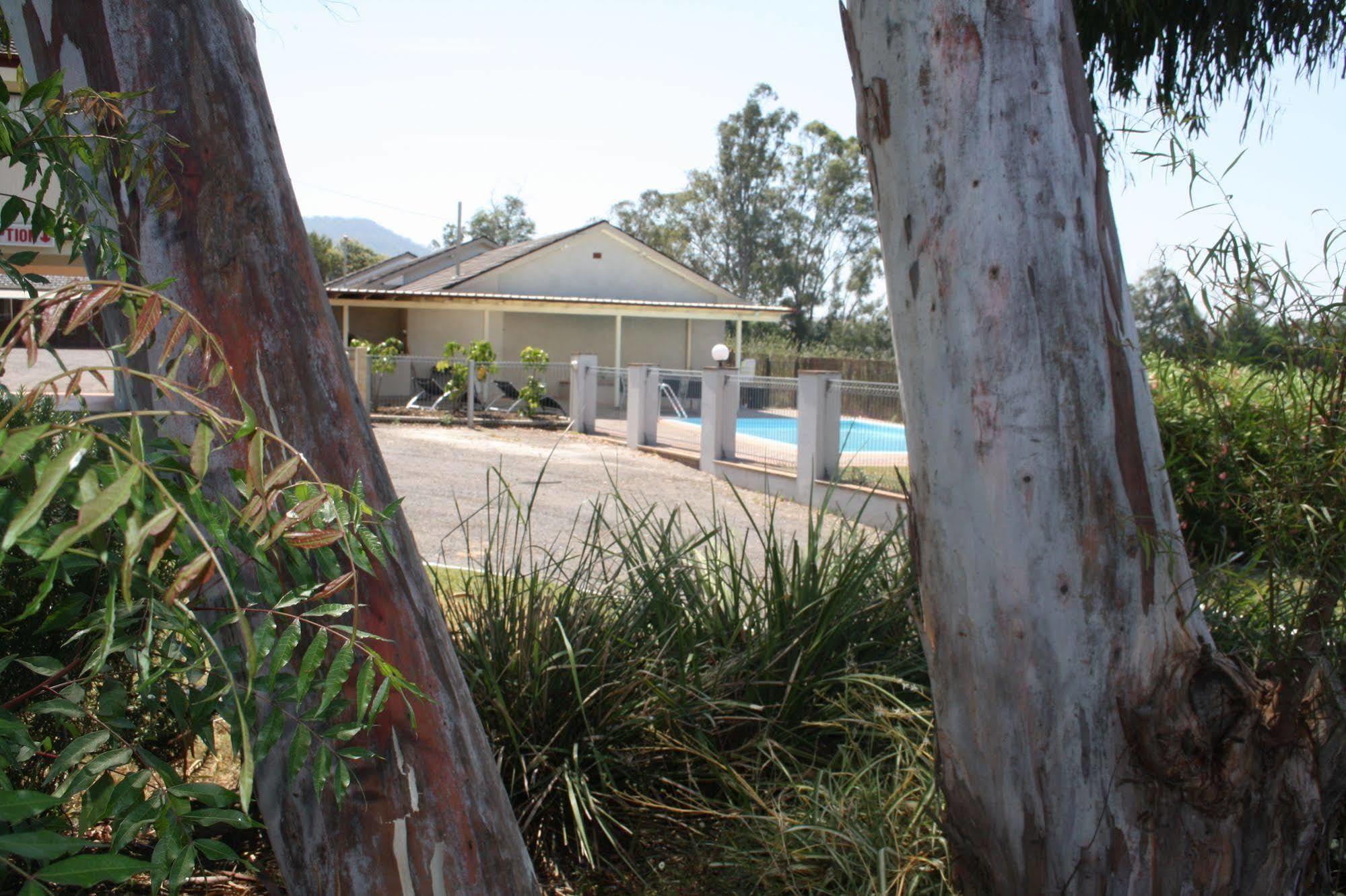 Isis Motel Scone Exterior foto